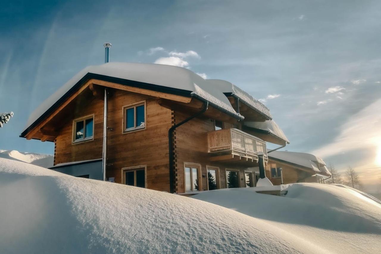 Heidi Falkert Heidialm - Bergwinter Chalet
